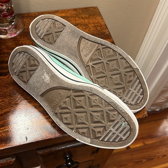 Converse Chuck All Star Tennis Shoes in Mint, Size 6, EUC - Picture 12 of 13